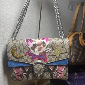 Gucci Brown Structured Shoulder Bag with Flap Closure - Limited Edition 🔥